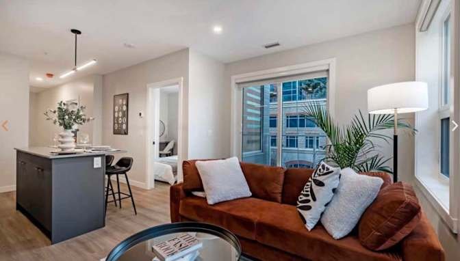 5 Avenue SW - Photo 1