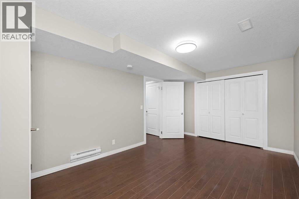 7 Panora Square NW - Photo 16
