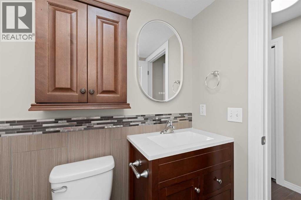 7 Panora Square NW - Photo 18