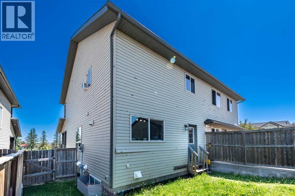 7 Panora Square NW - Photo 25