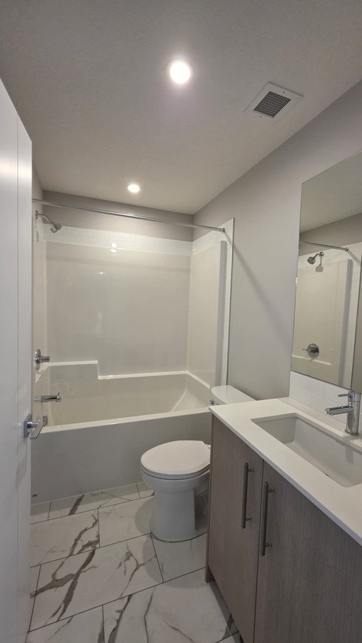 265 Wolf Willow Boulevard Southeast - Photo 6