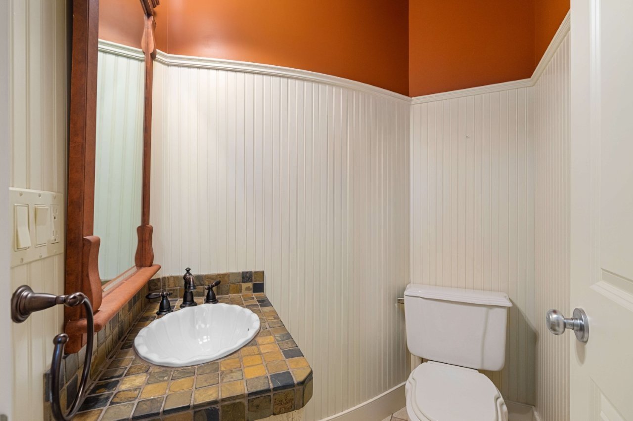 720 4 Street Northwest - Photo 12
