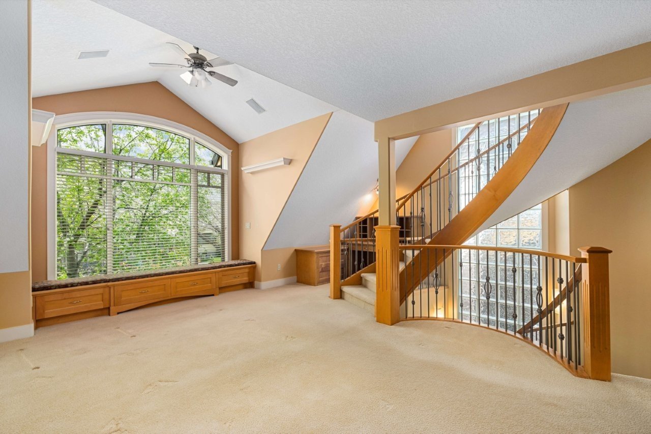 720 4 Street Northwest - Photo 13