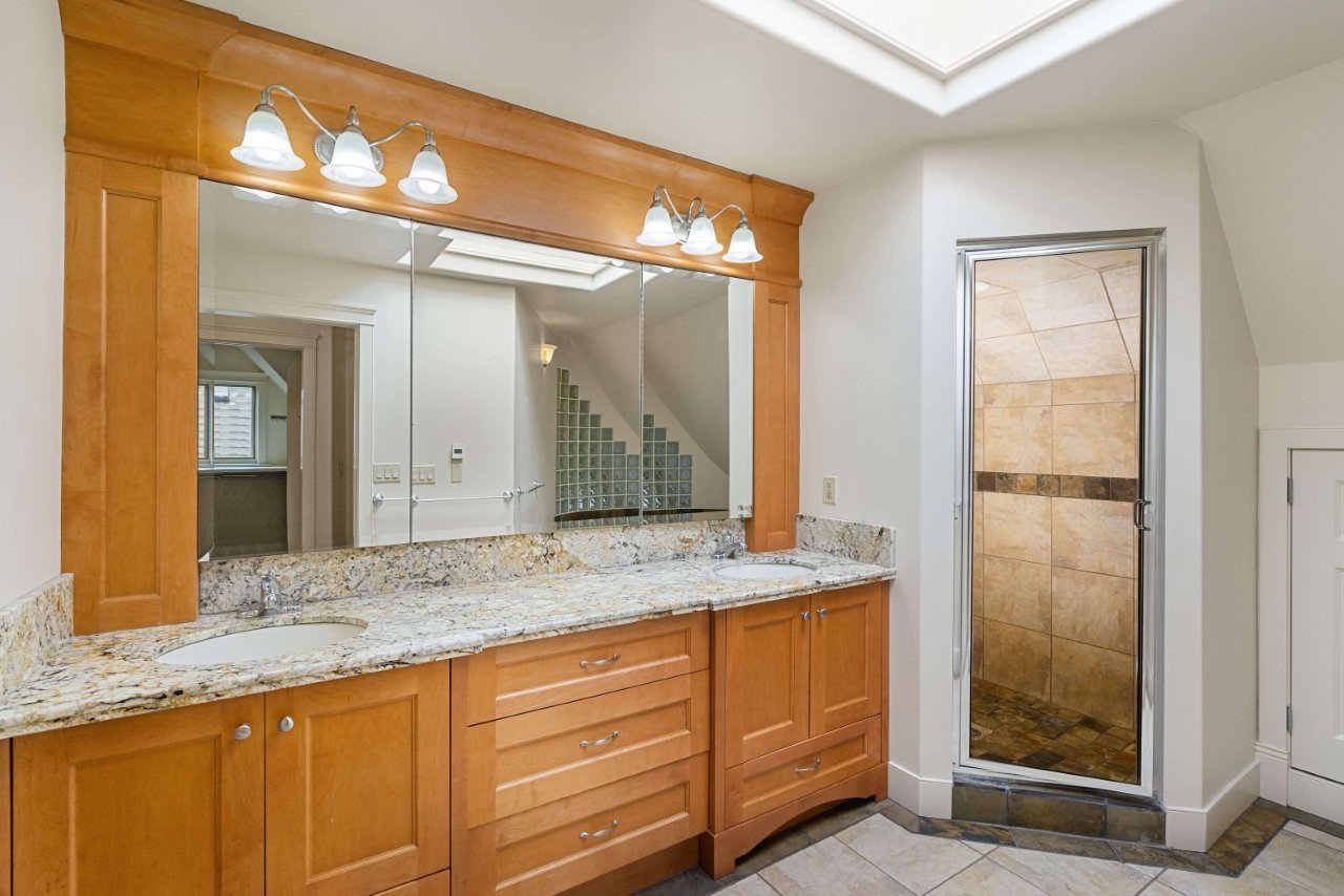 720 4 Street Northwest - Photo 25