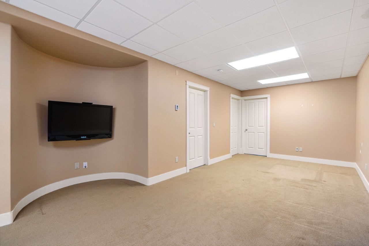 720 4 Street Northwest - Photo 31