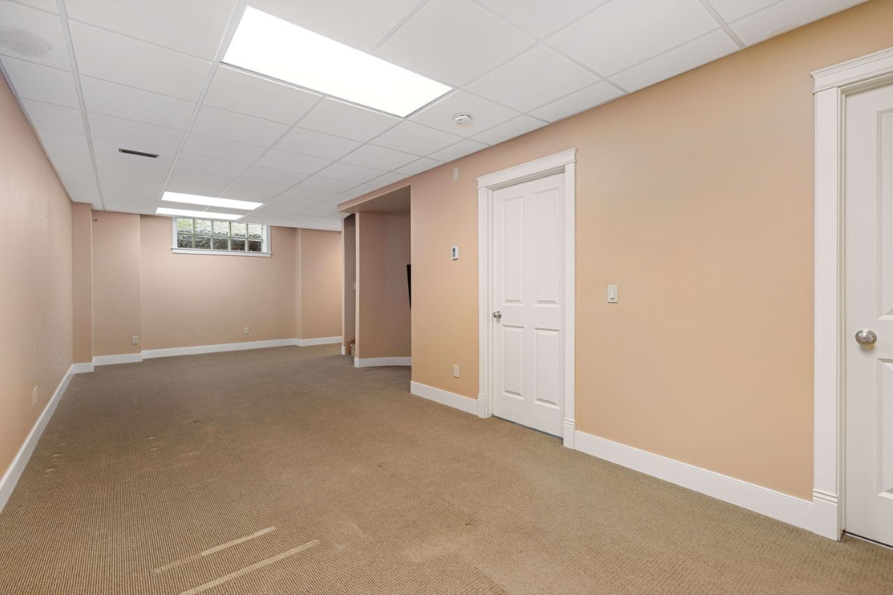 720 4 Street Northwest - Photo 32