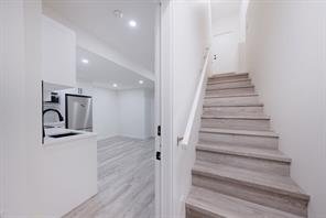 260 Belmont Boulevard South West - Photo 15