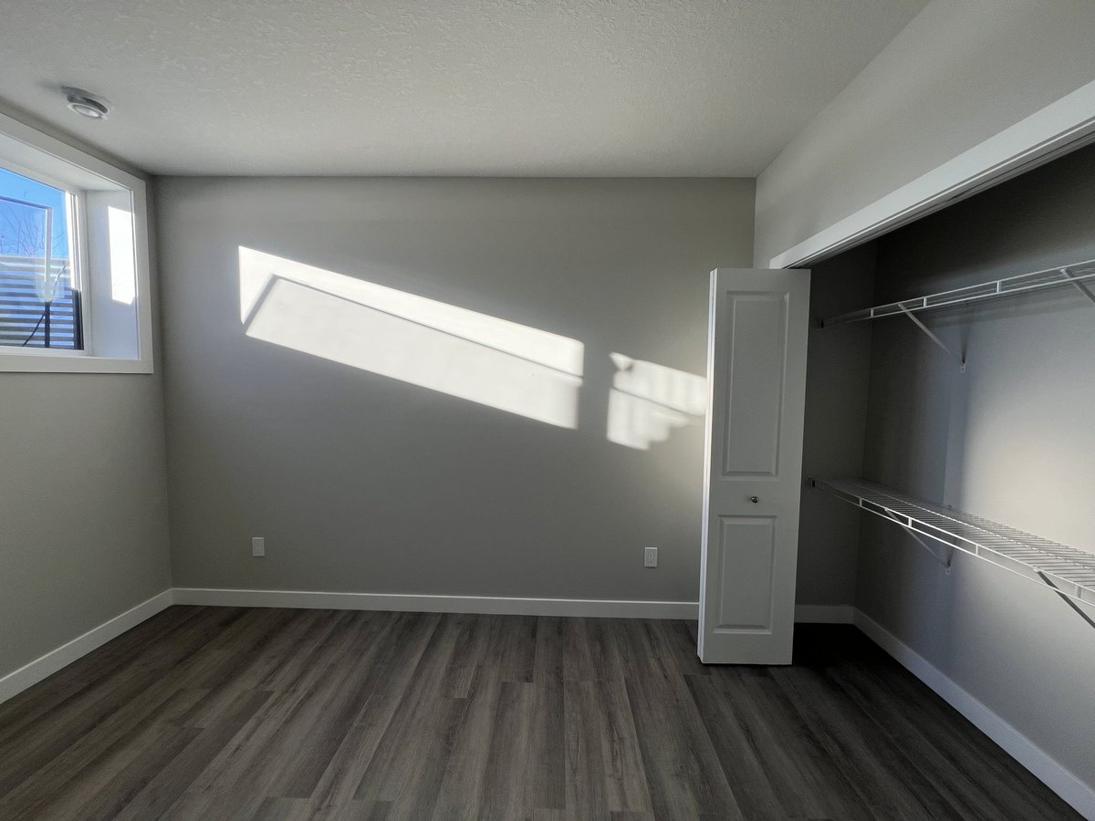 243 Creekstone Row South West - Photo 4