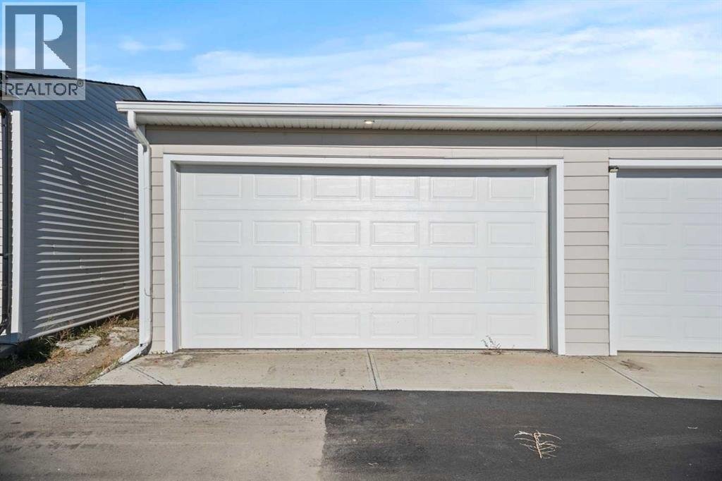 7581 202 Avenue Southeast - Photo 18