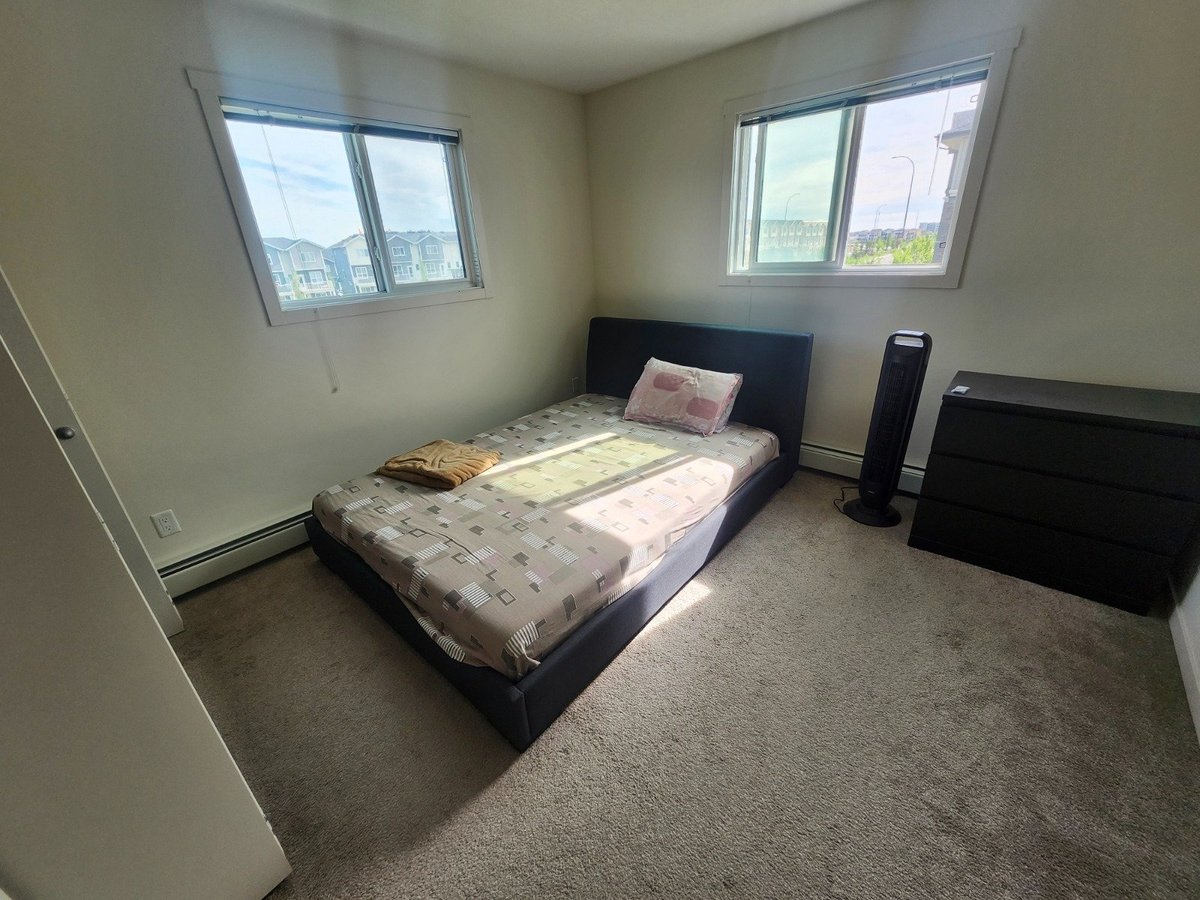 181 Skyview Ranch Manor Northeast - Photo 12
