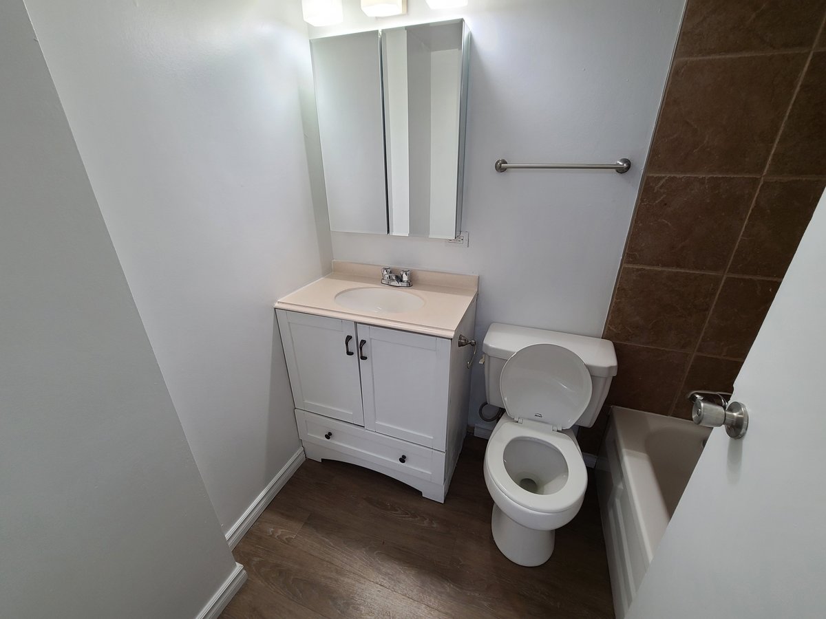 1331 14 Avenue Southwest - Photo 7