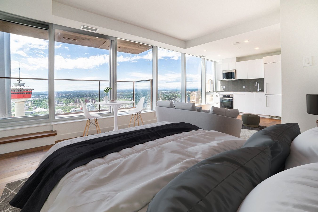 Calgary House - Photo 6