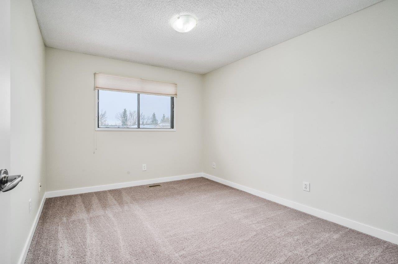 55 Shawglen Way Southwest - Photo 14