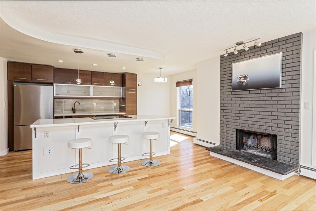 Rentals.ca Crescent Heights Calgary Apartments, Condos and Houses For Rent