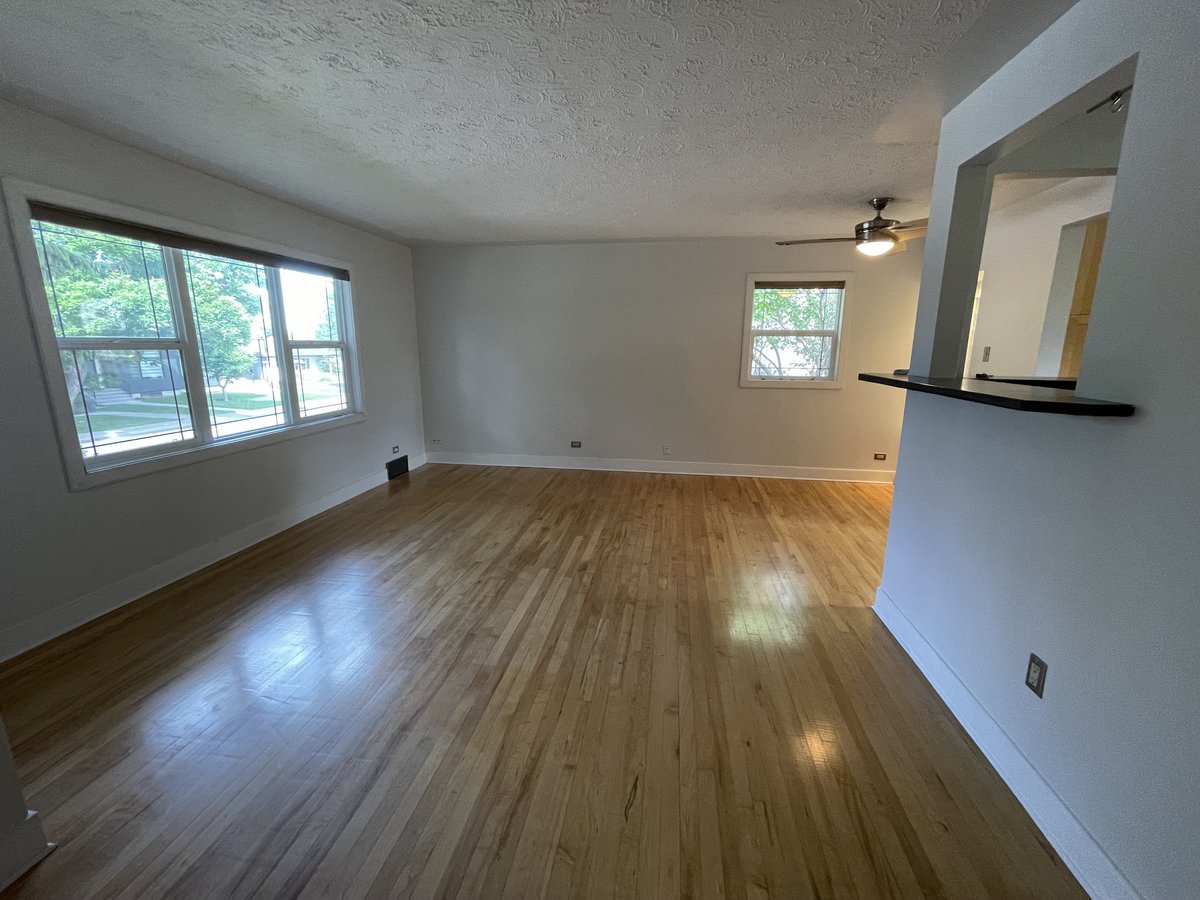 2451 28 Avenue Southwest - Photo 6