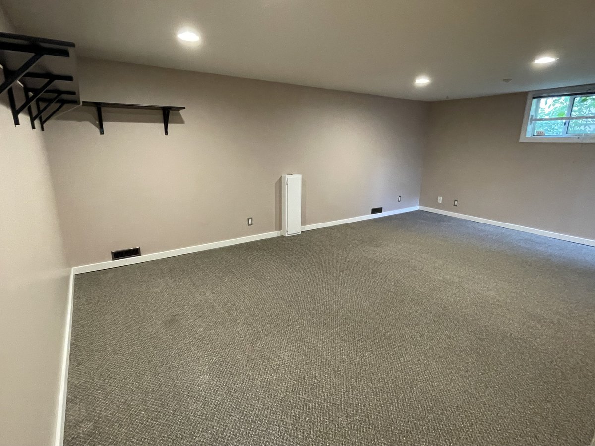 2451 28 Avenue Southwest - Photo 14