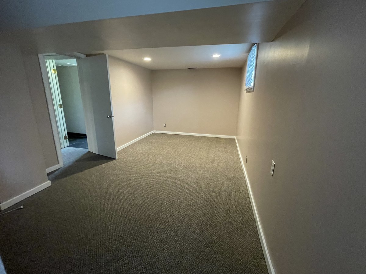 2451 28 Avenue Southwest - Photo 18
