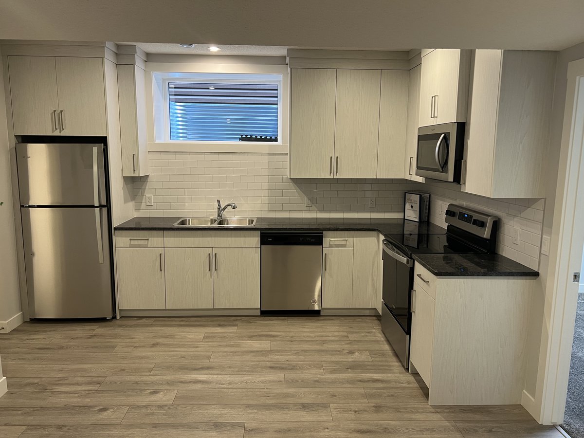 Calgary AB Basements, Duplexes, Lofts and Houses for Rent