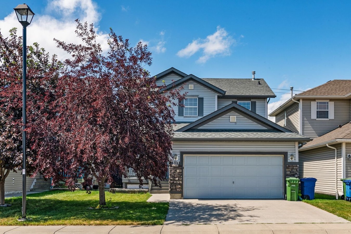 Calgary AB Bachelors, Basements, Duplexes, Studios, Houses and Condos