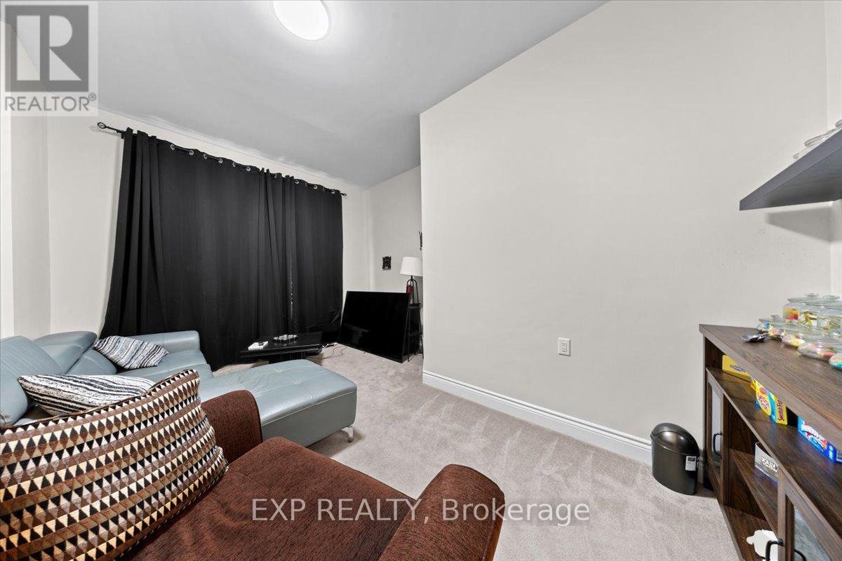 13 LEBLANC STREET - Photo 26
