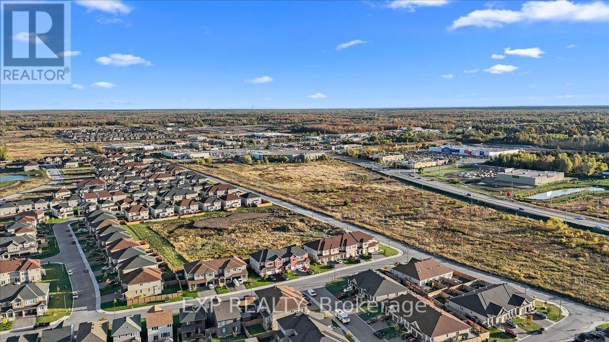 13 LEBLANC STREET - Photo 40