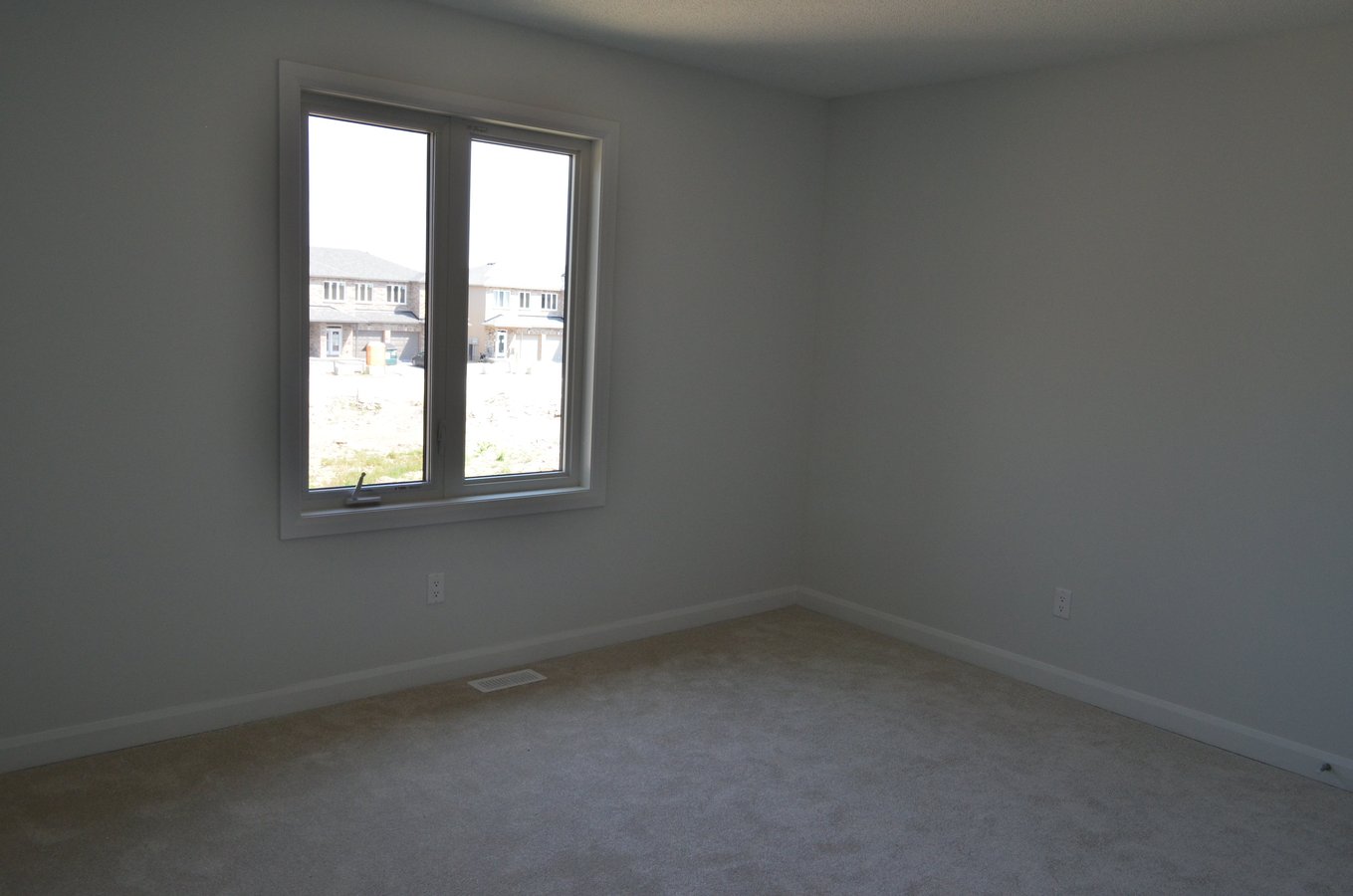 79 Christie Street - Photo 10