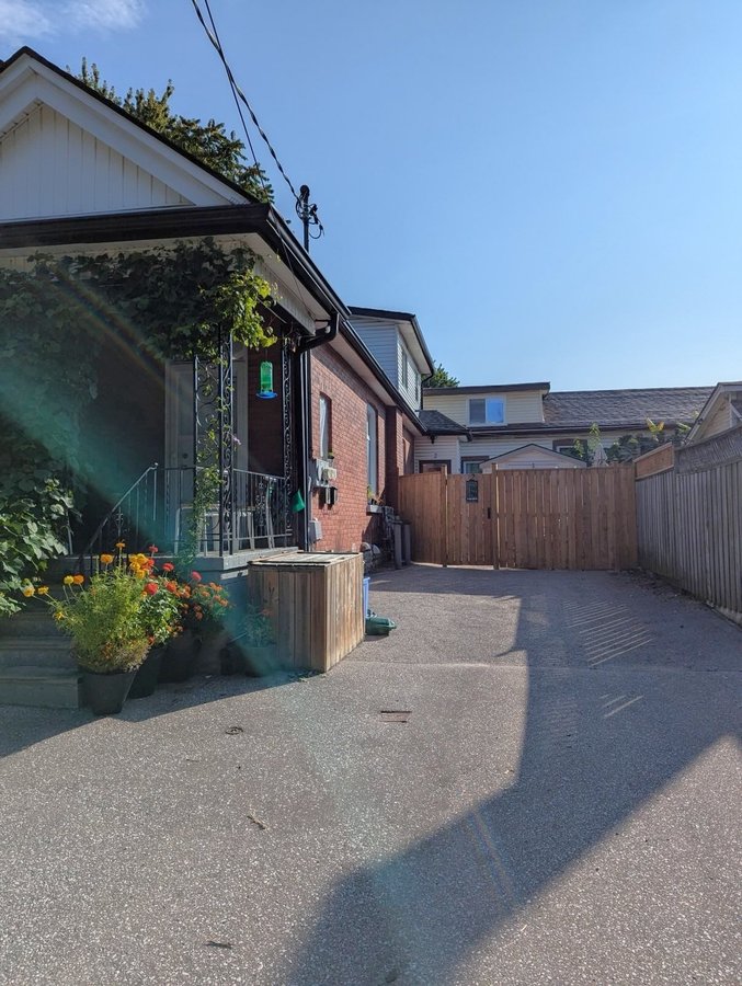 676 William Street - Photo 1