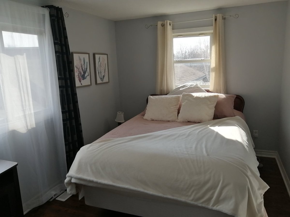 676 William Street - Photo 6