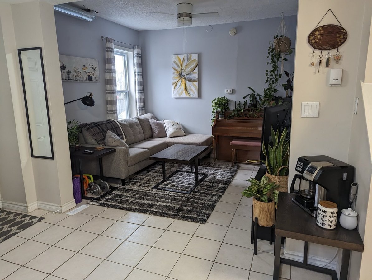 676 William Street - Photo 2
