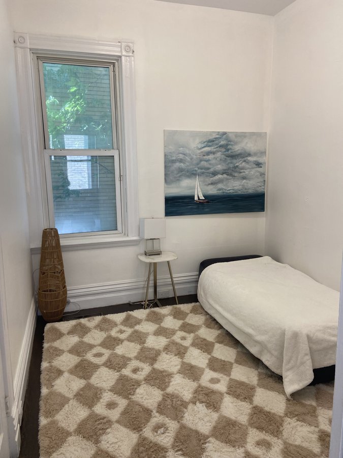 415 Oxford Street East - Photo 5