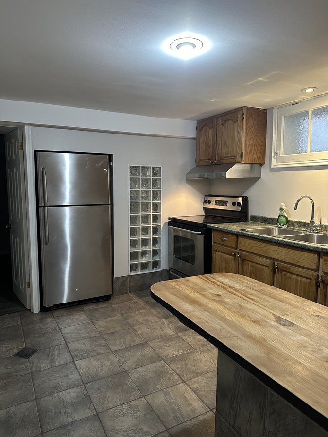 431 Oxford Street East - Photo 6