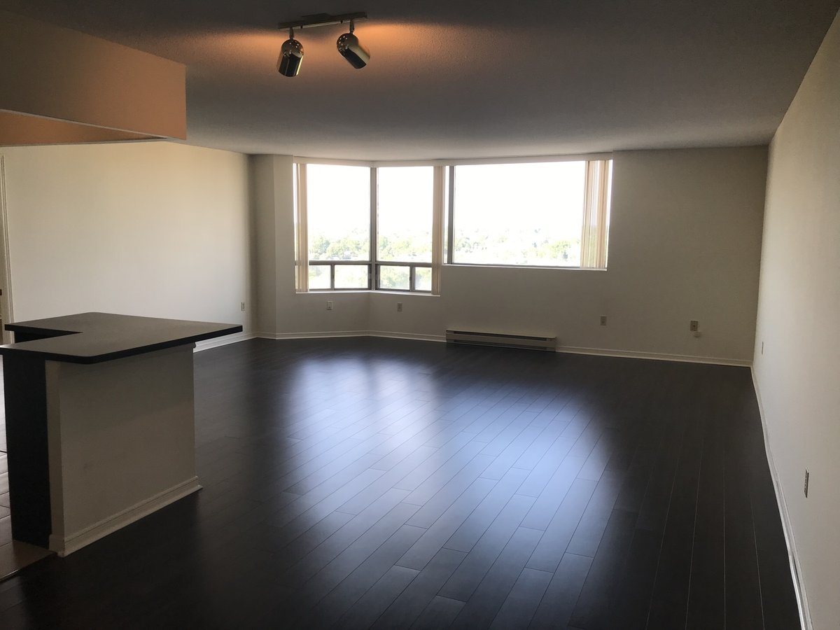 695 Richmond Street - Photo 1