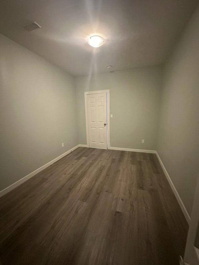 362 Richmond Street - Photo 9