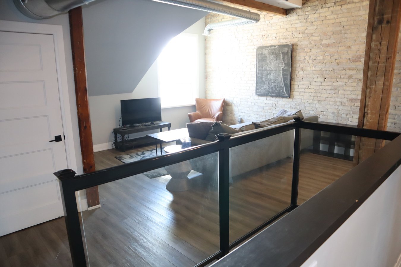 359 Dundas Street - Photo 3