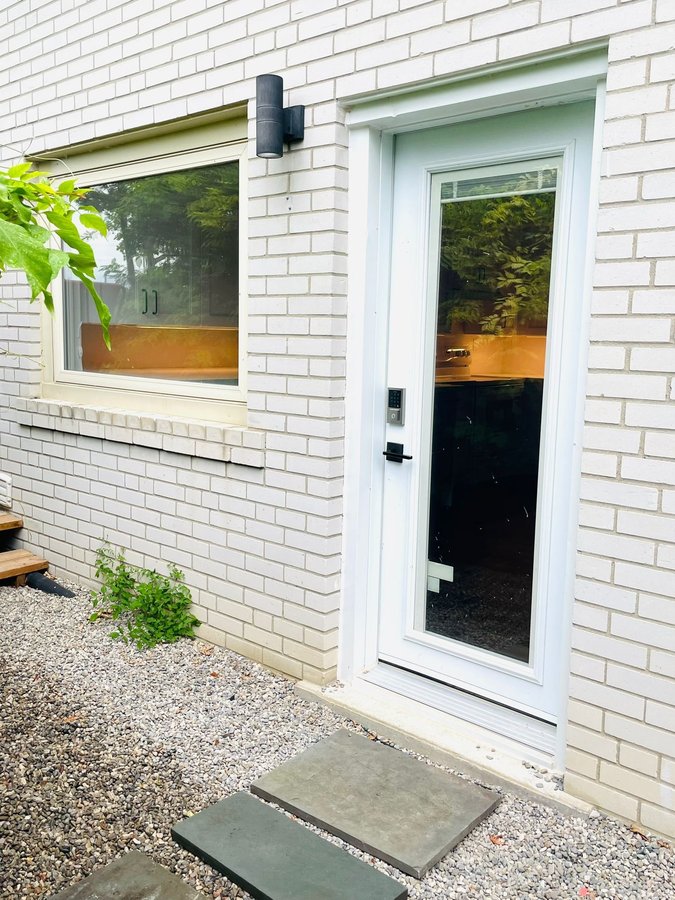 1274 Lorne Park Road - Photo 1