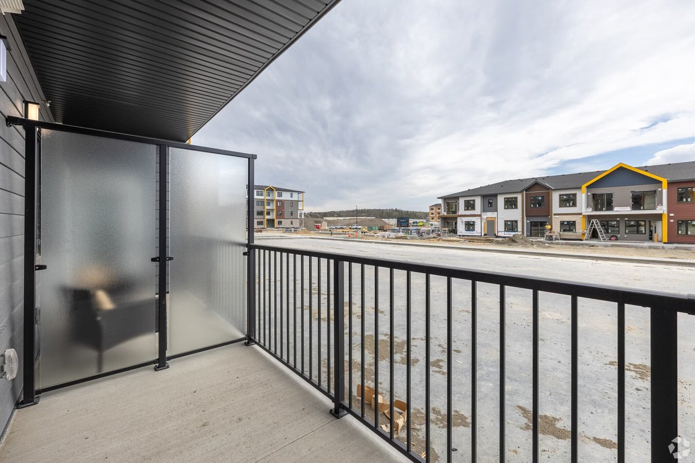348 Greystone Boulevard - Photo 8