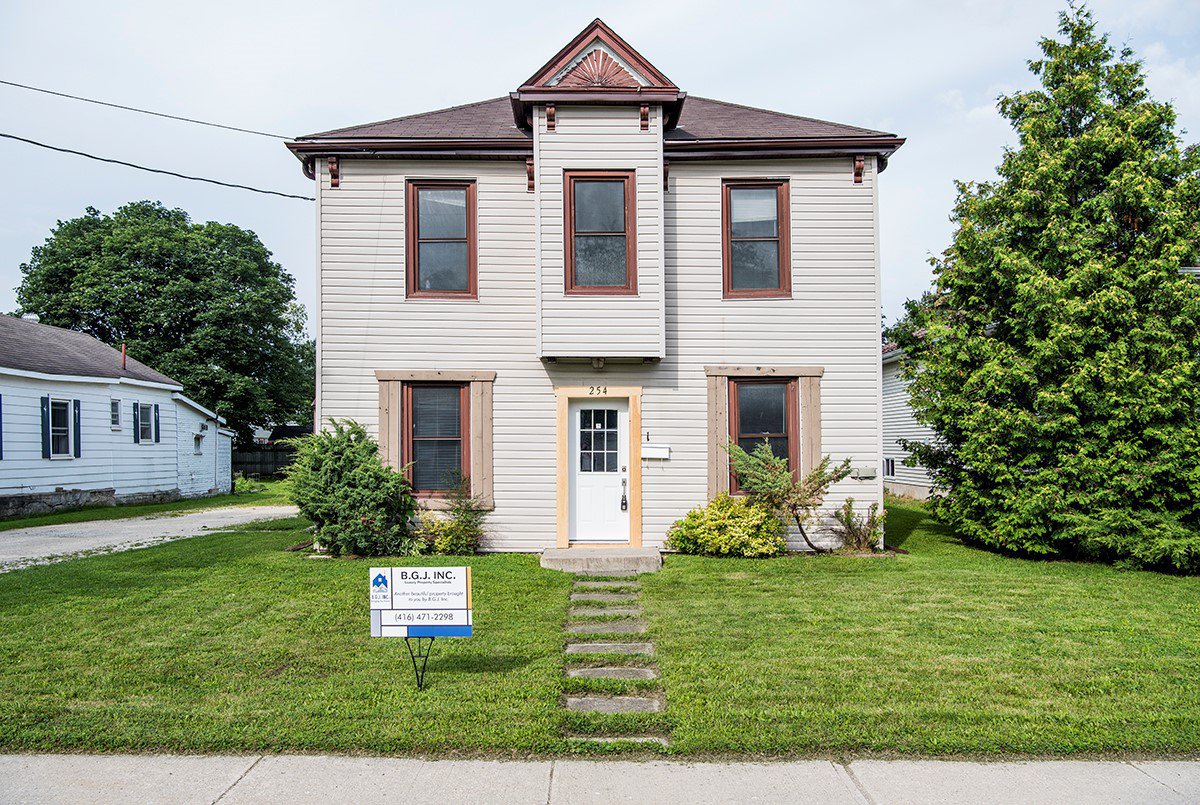 Rentals.ca ) Collingwood Apartments, Condos and Houses For Rent