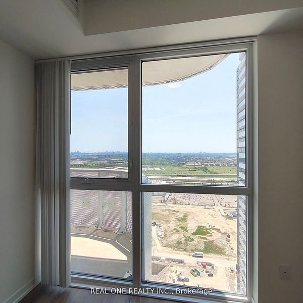 225 Commerce Street - Photo 2