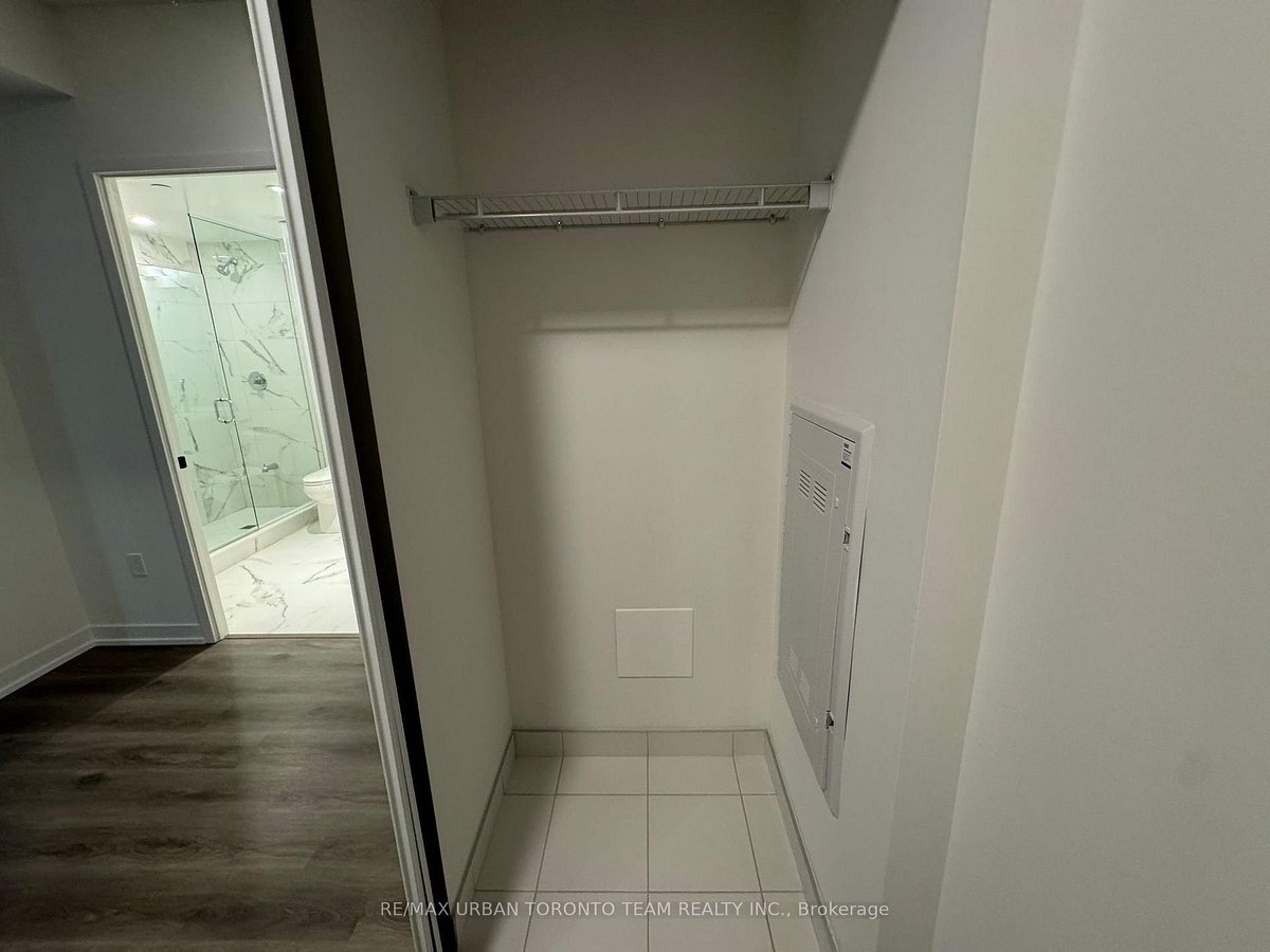 225 Commerce Street - Photo 12