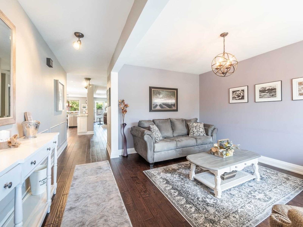 669 Tedwyn Drive - Photo 5