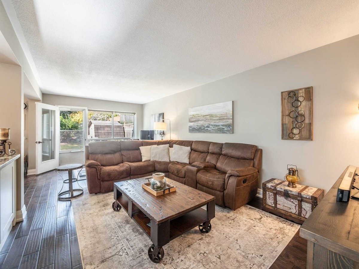 669 Tedwyn Drive - Photo 9