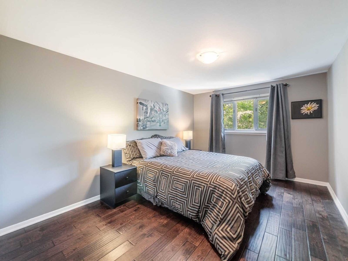 669 Tedwyn Drive - Photo 13