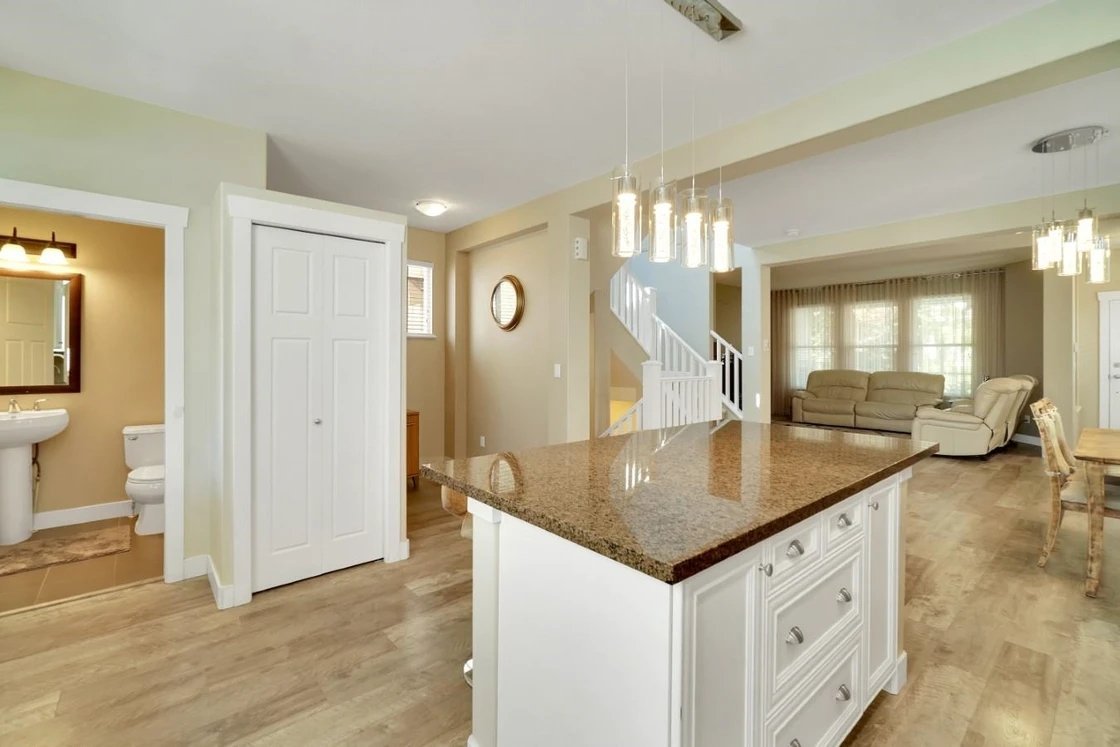 3398 Wilkie Avenue - Photo 5