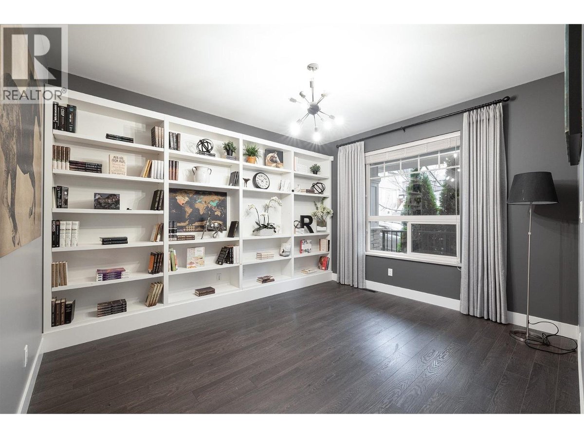 Upper 1432 ARGYLE STREET - Photo 10