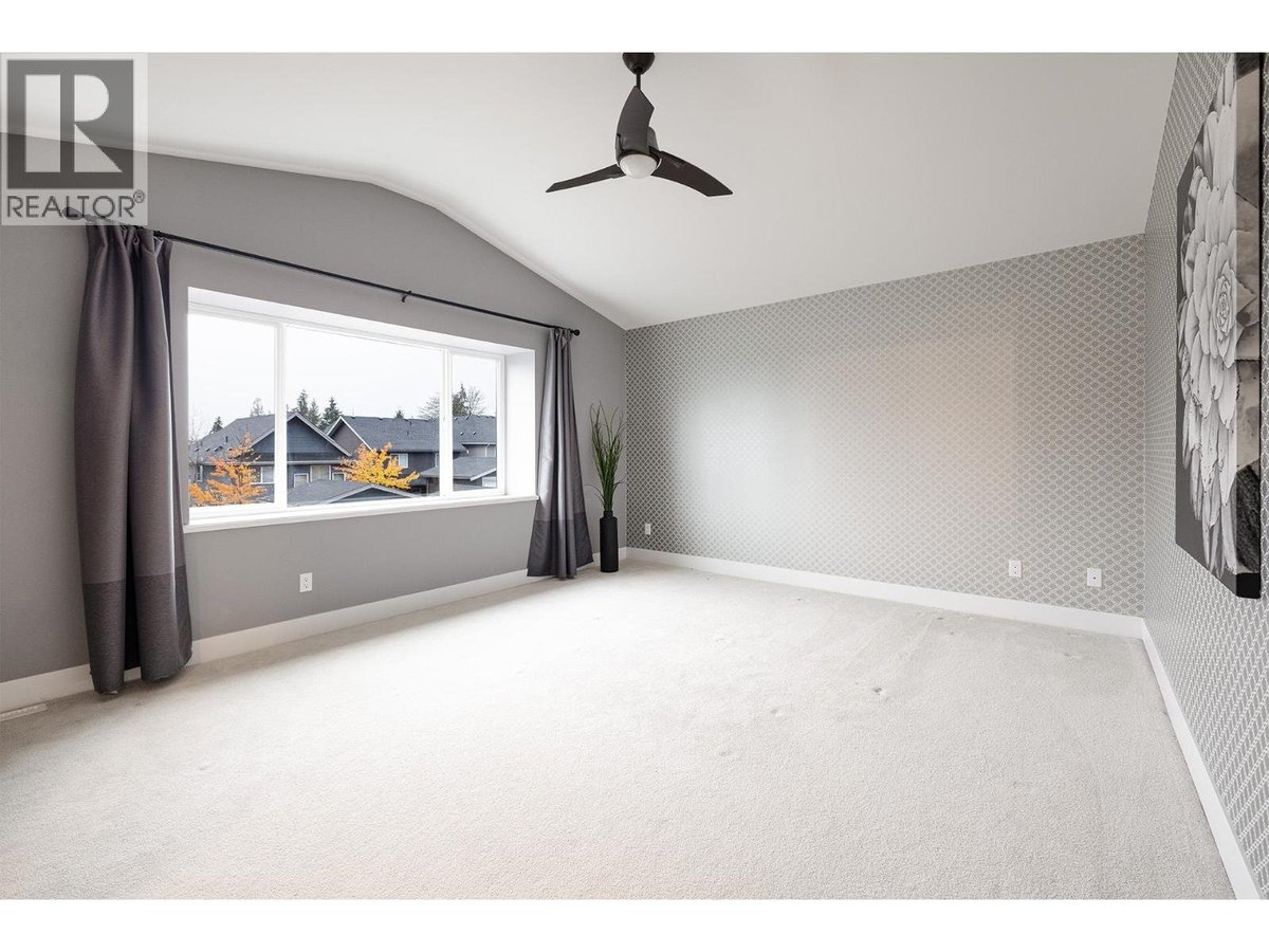 Upper 1432 ARGYLE STREET - Photo 16