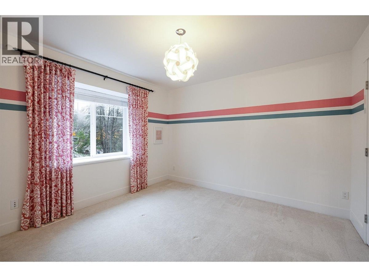 Upper 1432 ARGYLE STREET - Photo 19