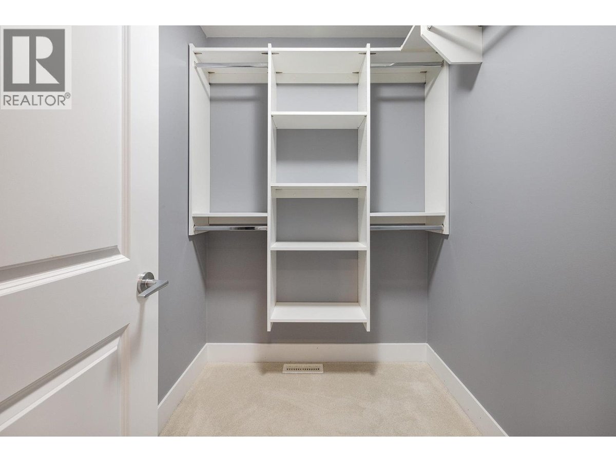 Upper 1432 ARGYLE STREET - Photo 22