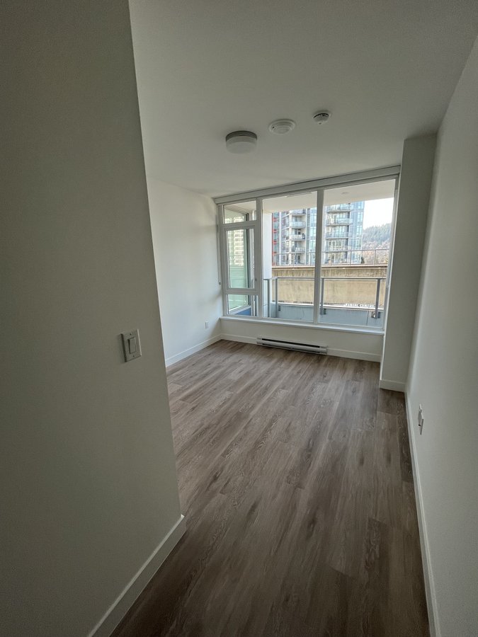 528 Clarke Road - Photo 10