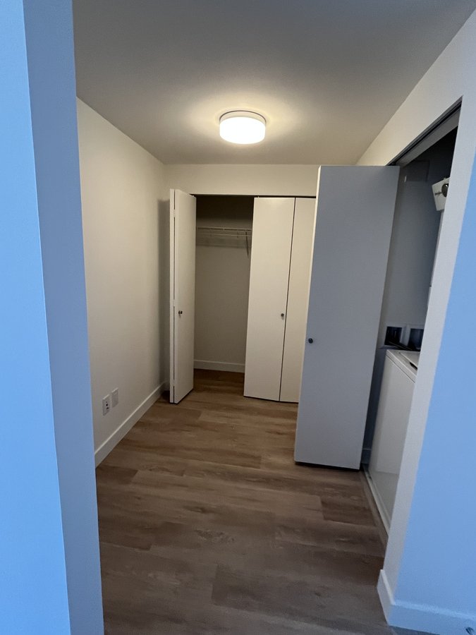528 Clarke Road - Photo 12