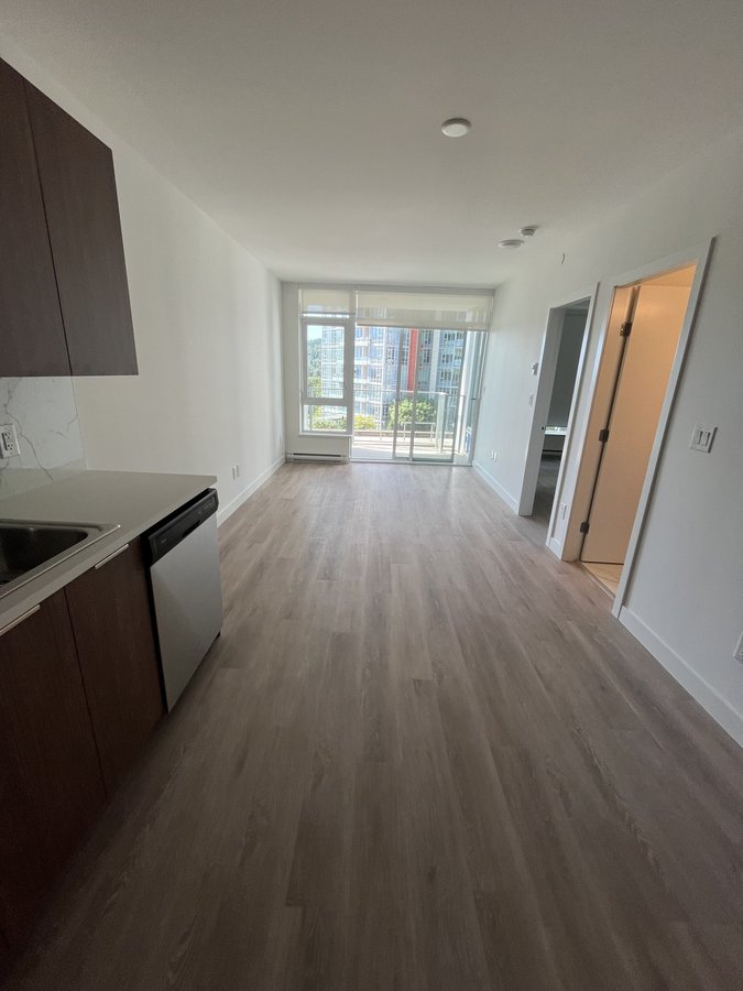 528 Clarke Road - Photo 2